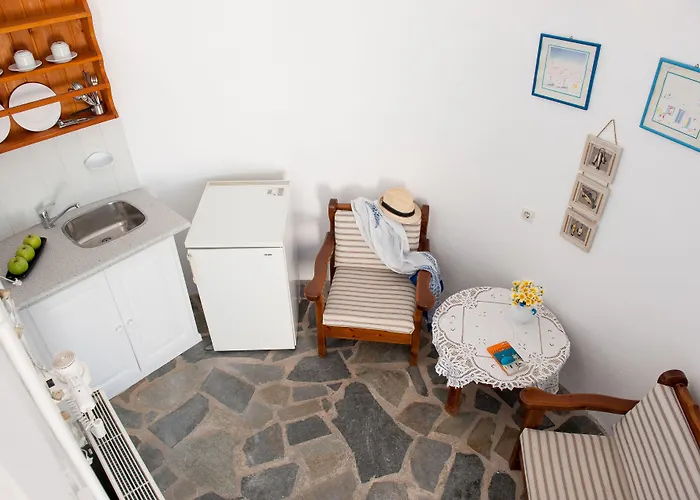 Milos Szálloda Exo Katikies (Santorini)