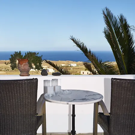 Milos فندق Exo Katikies (Santorini)