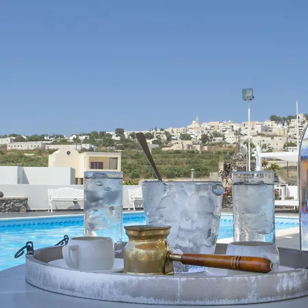 فندق Milos 4*