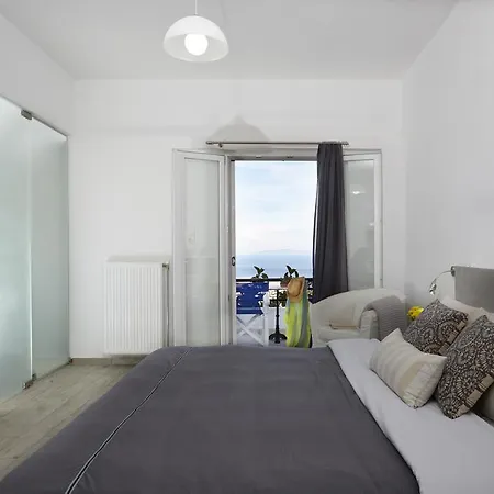Milos فندق Exo Katikies (Santorini)