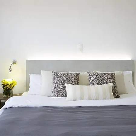 Milos Hotel Exo Katikies (Santorini)