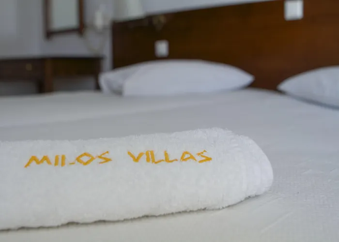 Milos Hotel 4*