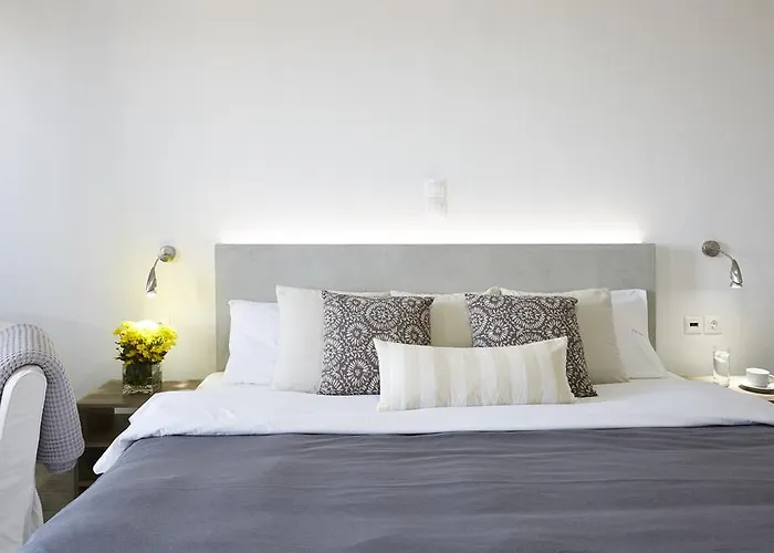 Milos Hotel Exo Katikies (Santorini)