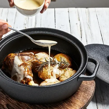 Milos Hotel Exo Katikies (Santorini)