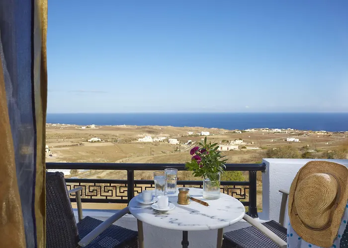 Hotel Milos 4*