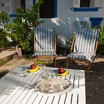 Hotel Milos