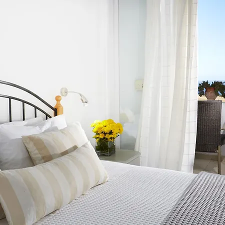 Hotel Milos