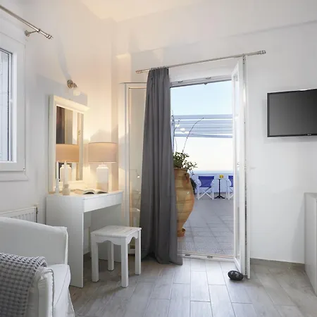 Milos Hotel