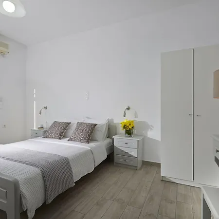Milos Hotel Exo Katikies (Santorini)