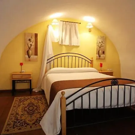 Hotel Milos