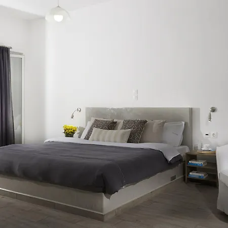Milos Hotel Exo Katikies (Santorini)
